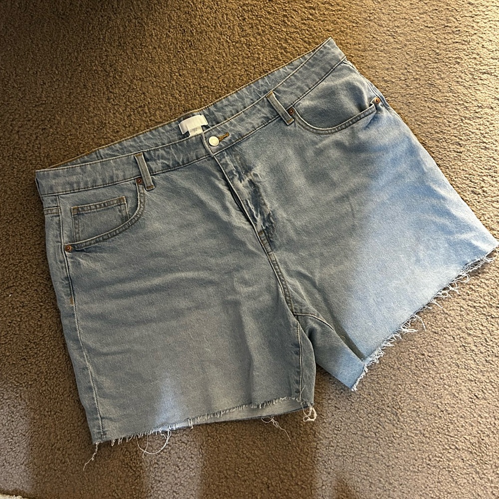 H&M High Rise Denim Short